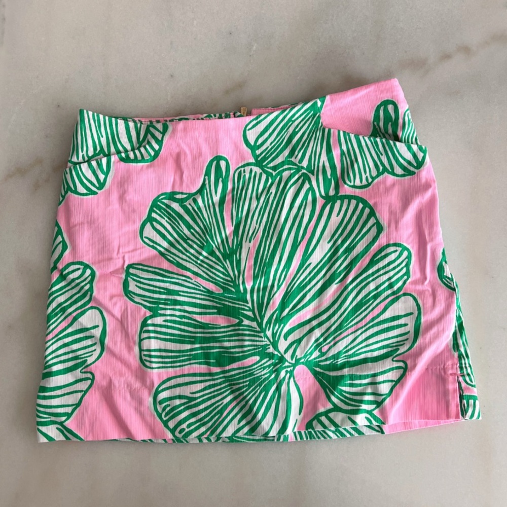 Lilly Pulitzer Vibrant Pink and Green Skort